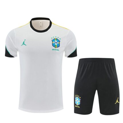 Kit Brasil 2026/27 Camisa e Shorts de Treino Jordan - Branco - Preto - Amarelo